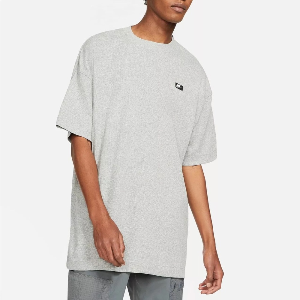 🔥Nike Men's Waffle Heather Gray Shirt🔥 - Picture 3 of 10